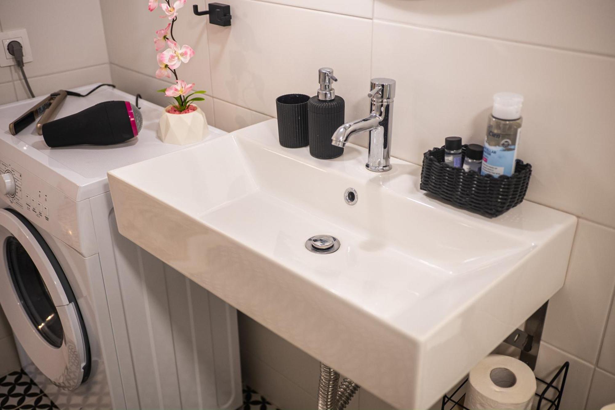 Anmi Hospitality Apartment Chania  ภายนอก รูปภาพ