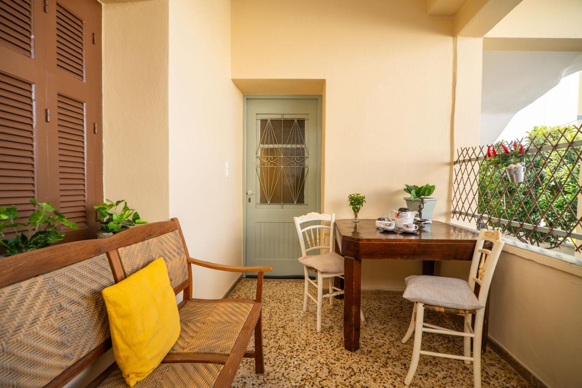 Anmi Hospitality Apartment Chania  ภายนอก รูปภาพ